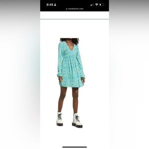 V-Neck Long Sleeve Babydoll Minidress by BP